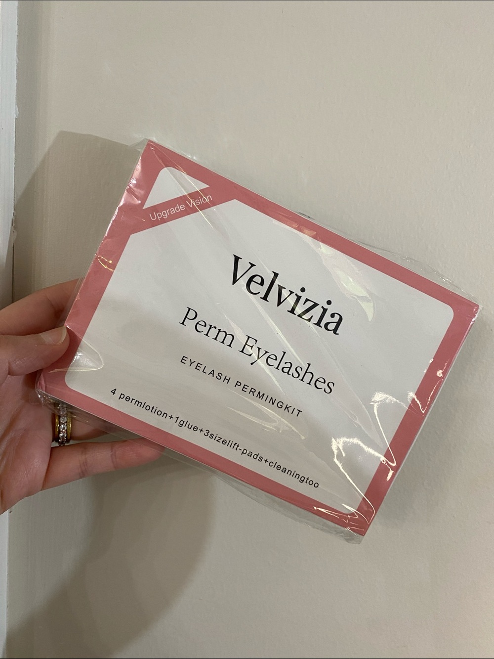 Velvizia Perm eyelashes